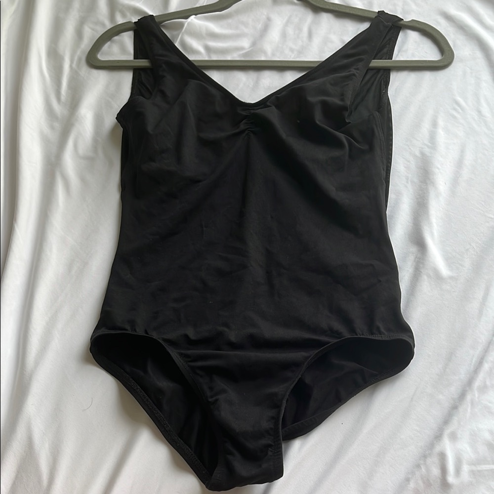 Black women’s Suffolk leotard